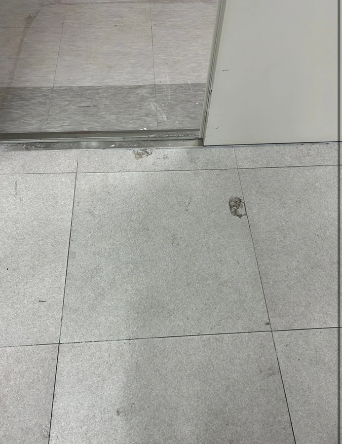 데코타일 시공 현장 사진